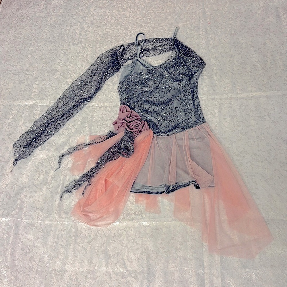 Costume Galley Adult Medium Lyrical/Contemporary … - image 1